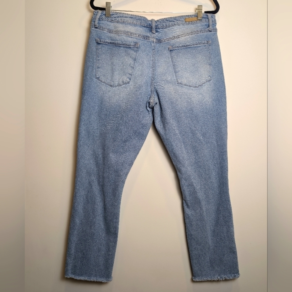 Articles of Society Light Blue Distressed Jeans Size 32 - Picture 2 of 7
